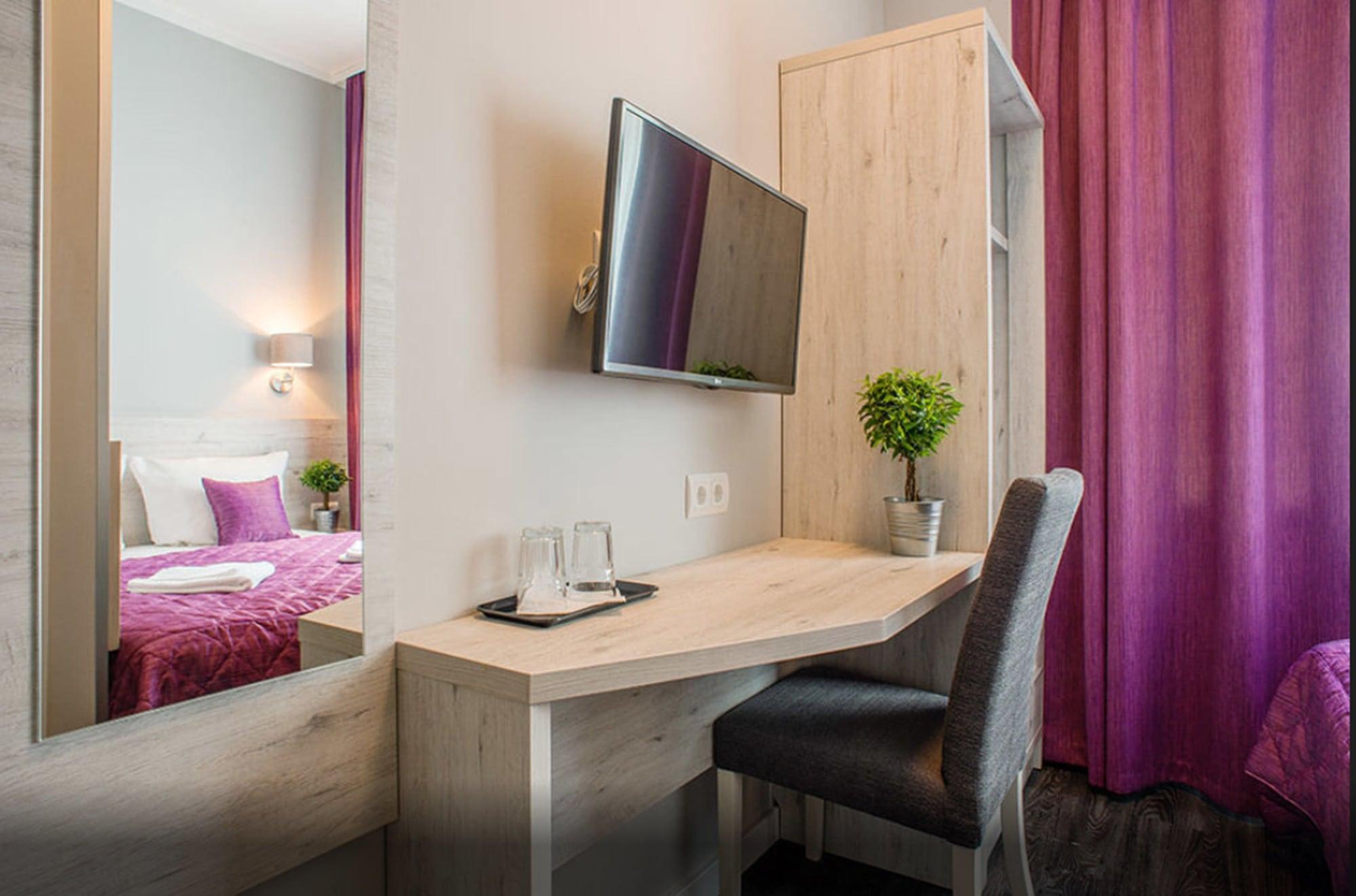 Arktur City Hotel Берлин Экстерьер фото