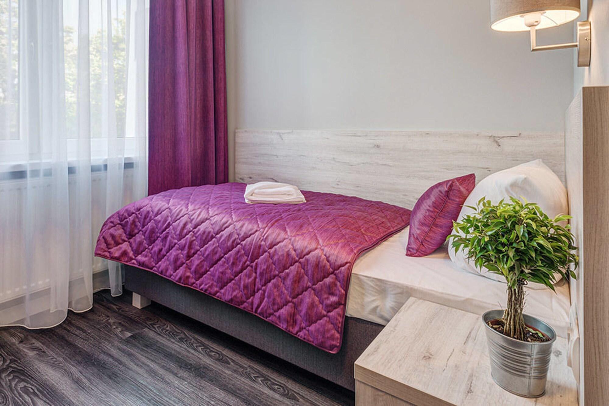 Arktur City Hotel Берлин Экстерьер фото