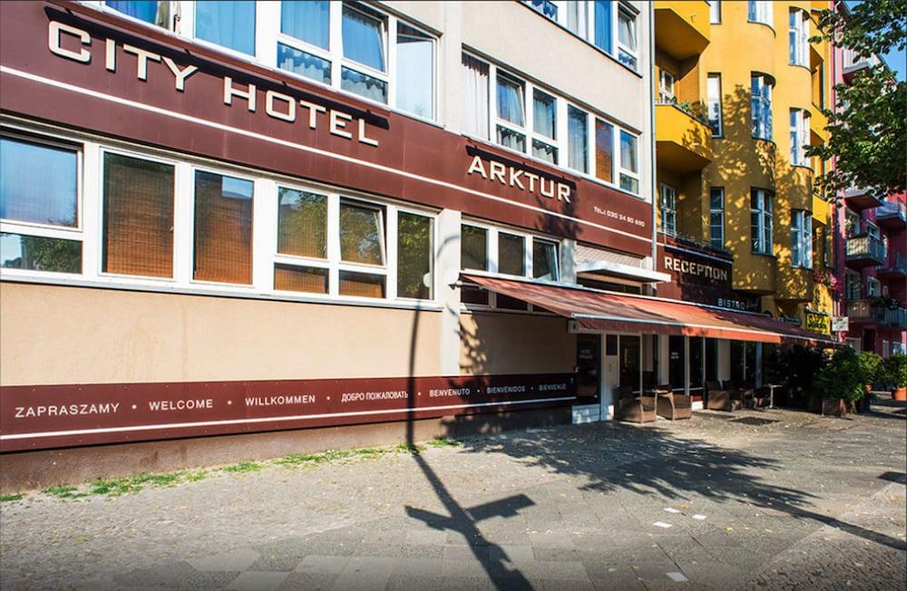 Arktur City Hotel Берлин Экстерьер фото