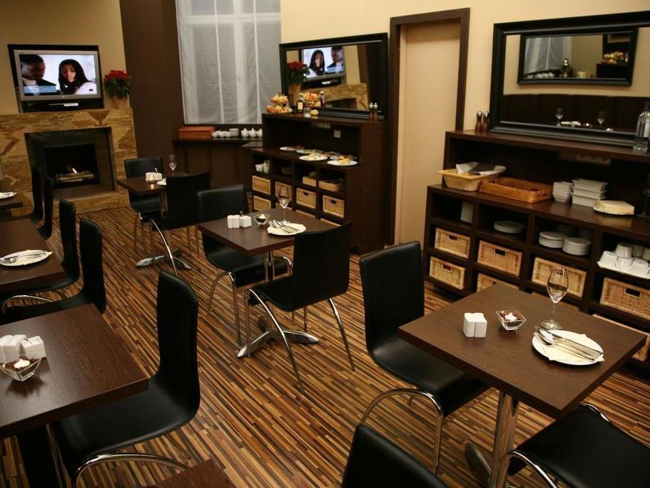 Arktur City Hotel Берлин Экстерьер фото