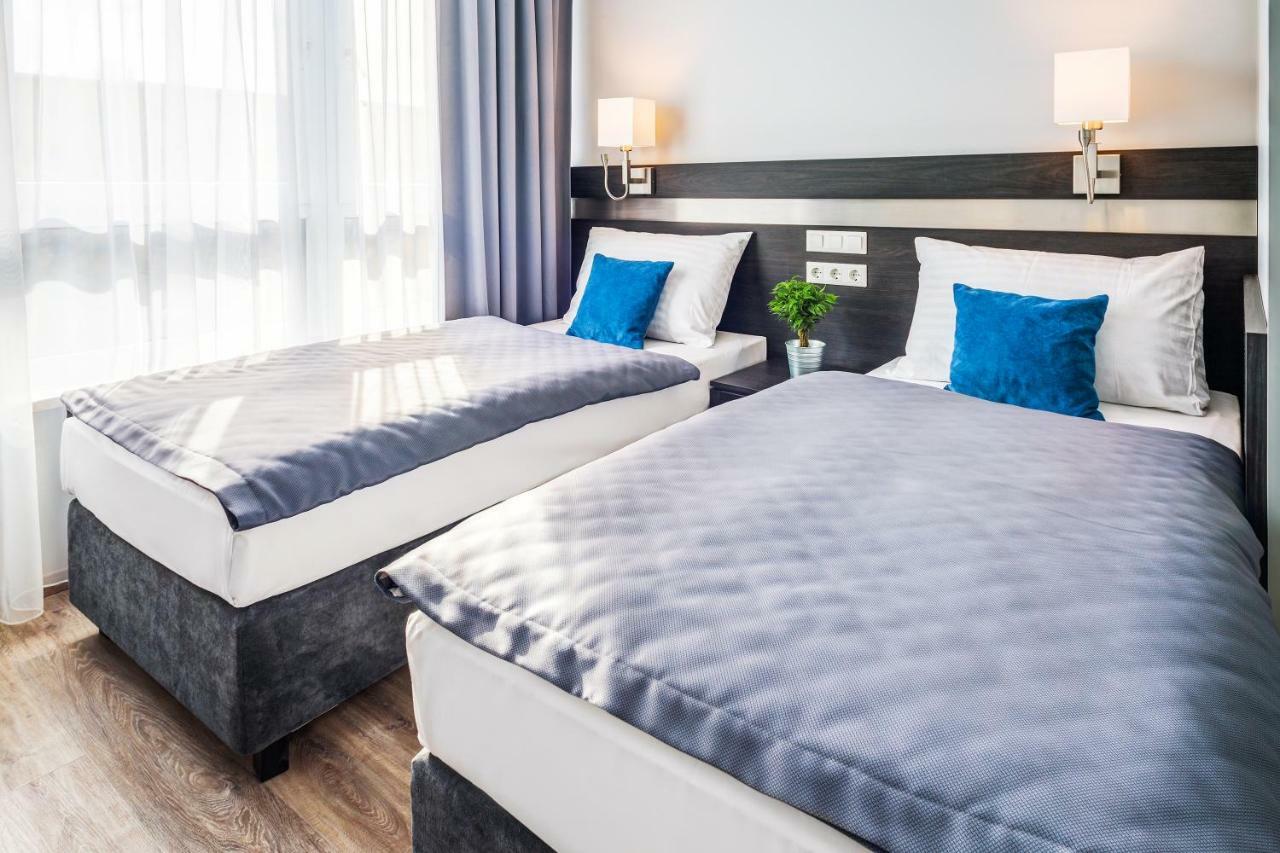 Arktur City Hotel Берлин Экстерьер фото